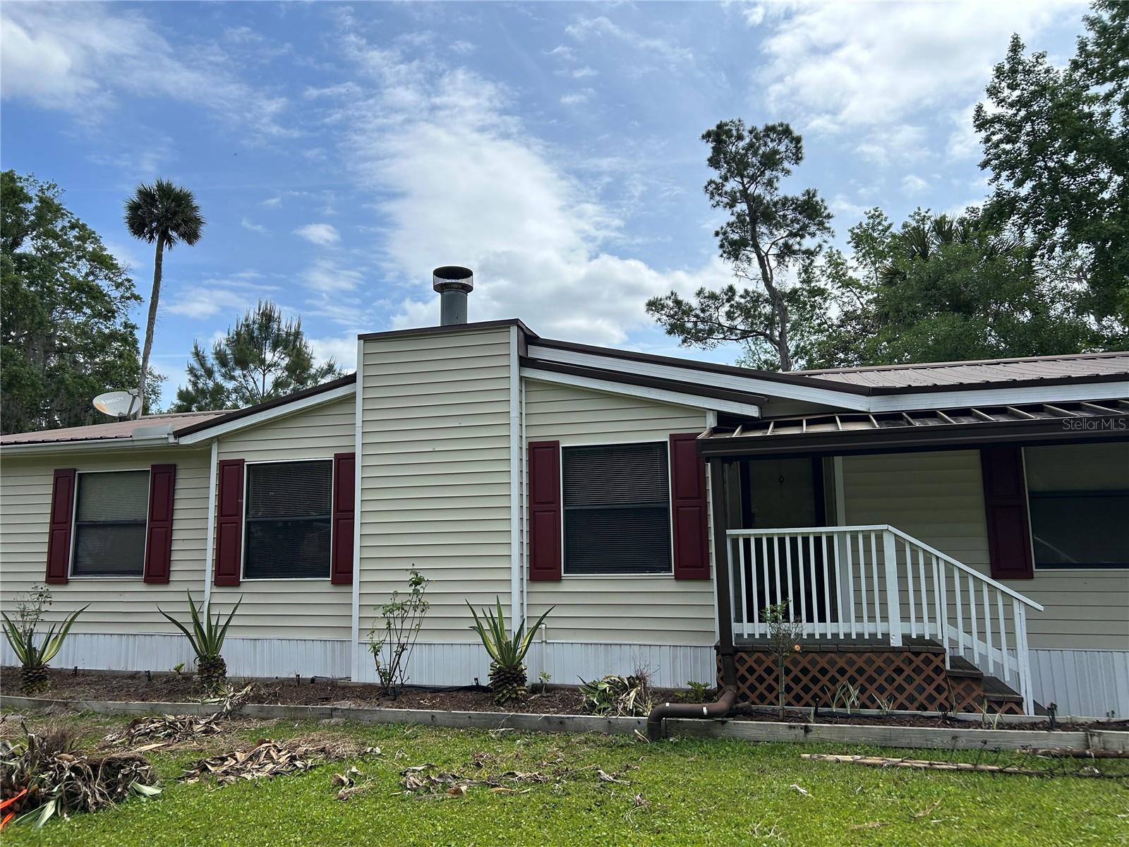 55624 Sam St Property Photo 1