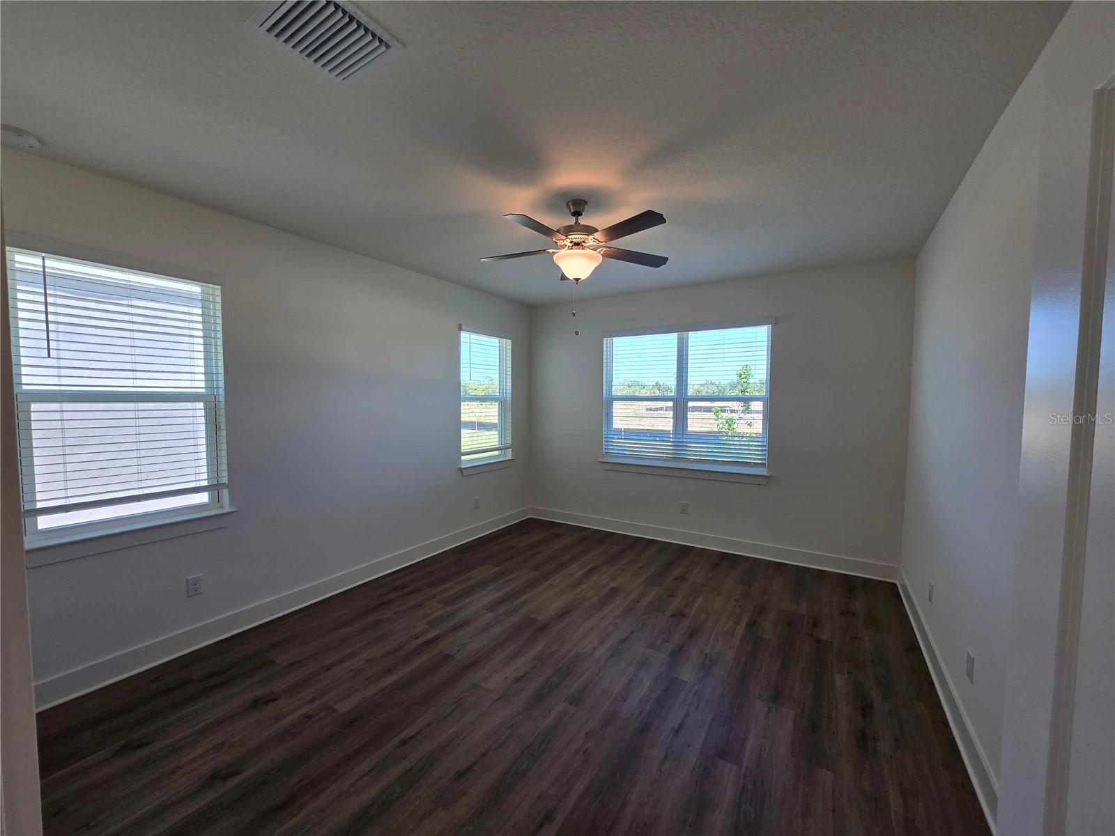 3819 Daybreak Run Loop Property Photo 7