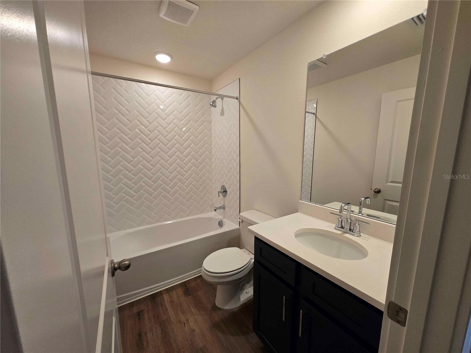 3819 Daybreak Run Loop Property Photo 14