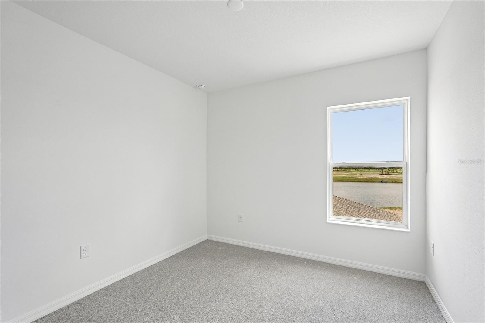 8712 Canard Cv Property Photo 23