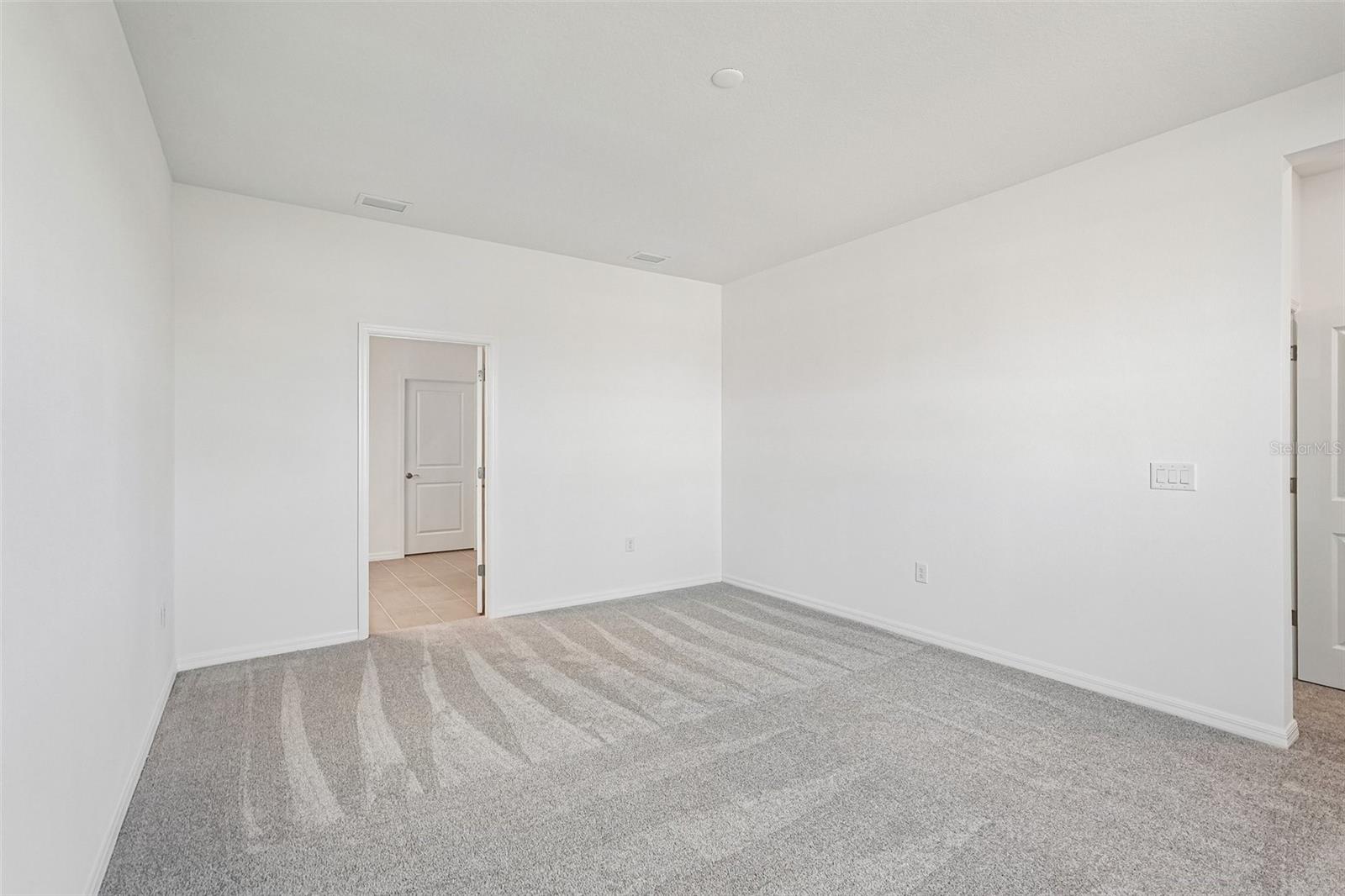 8713 Canard Cv Property Photo 24
