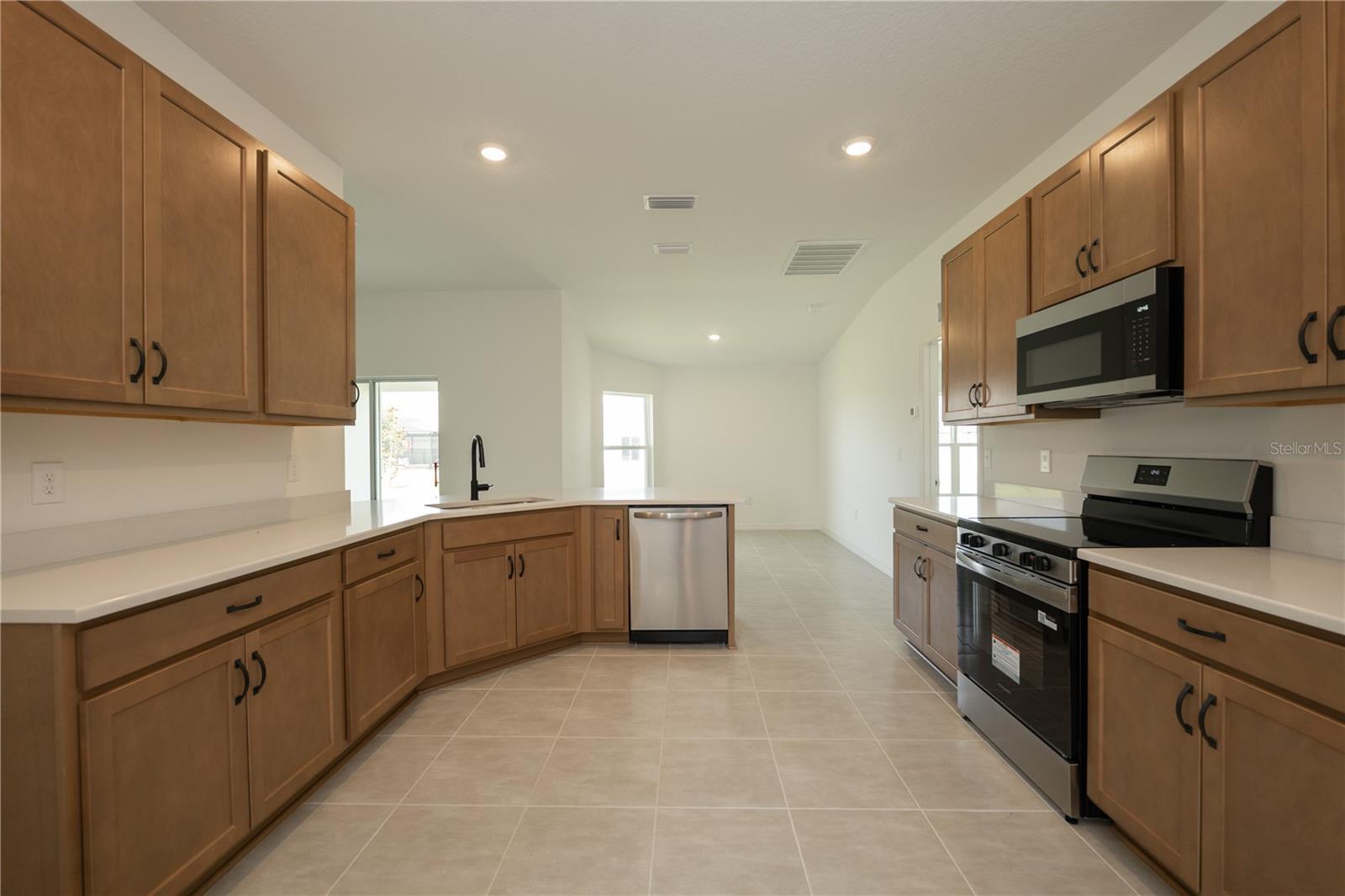 3432 Blueberry Trl Property Photo 8