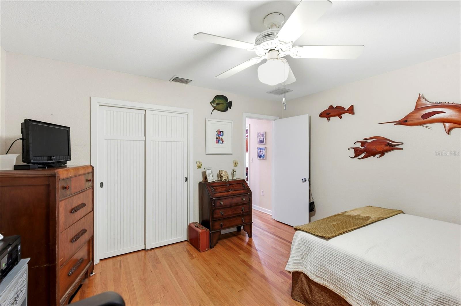 501 Broadway Property Photo 16