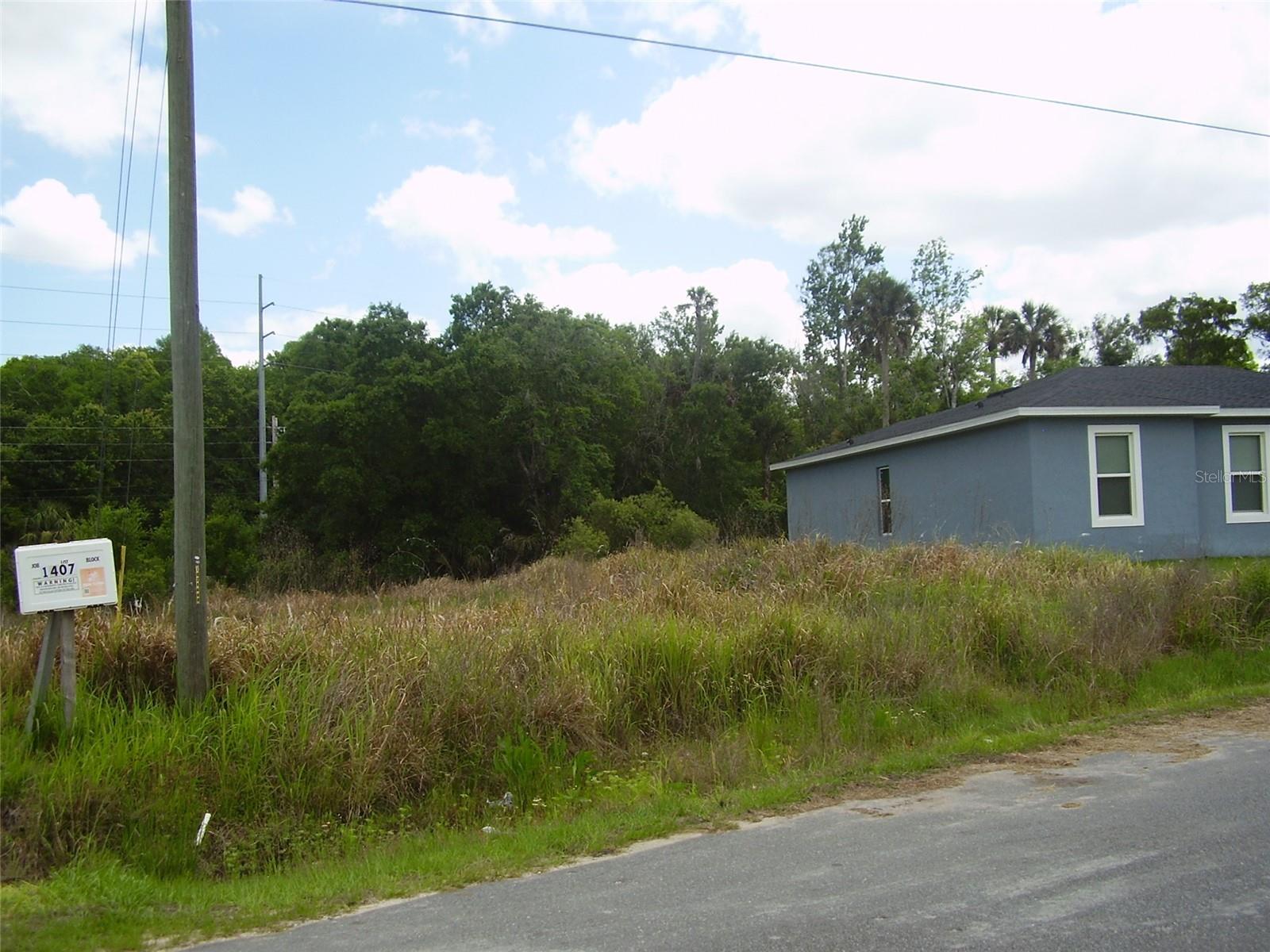 1409 Teal Dr Property Photo 5