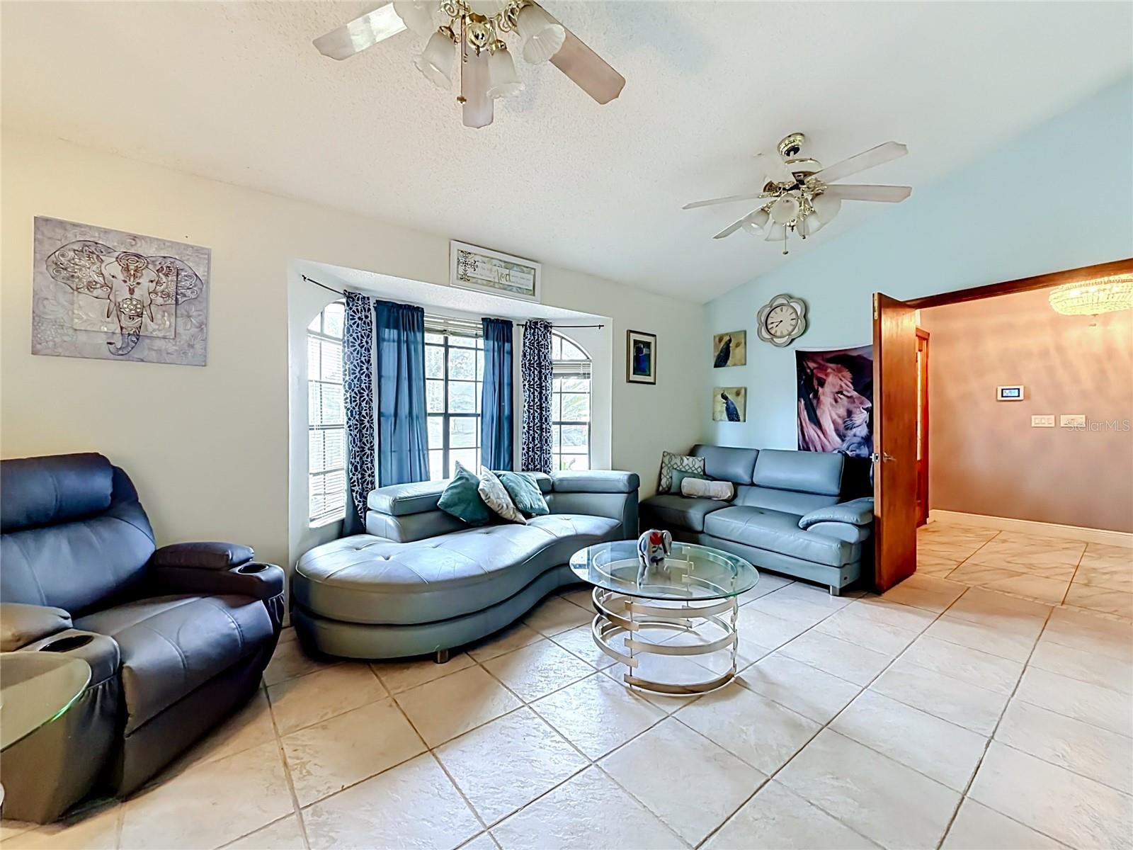1406 Kingston Way Property Photo 11