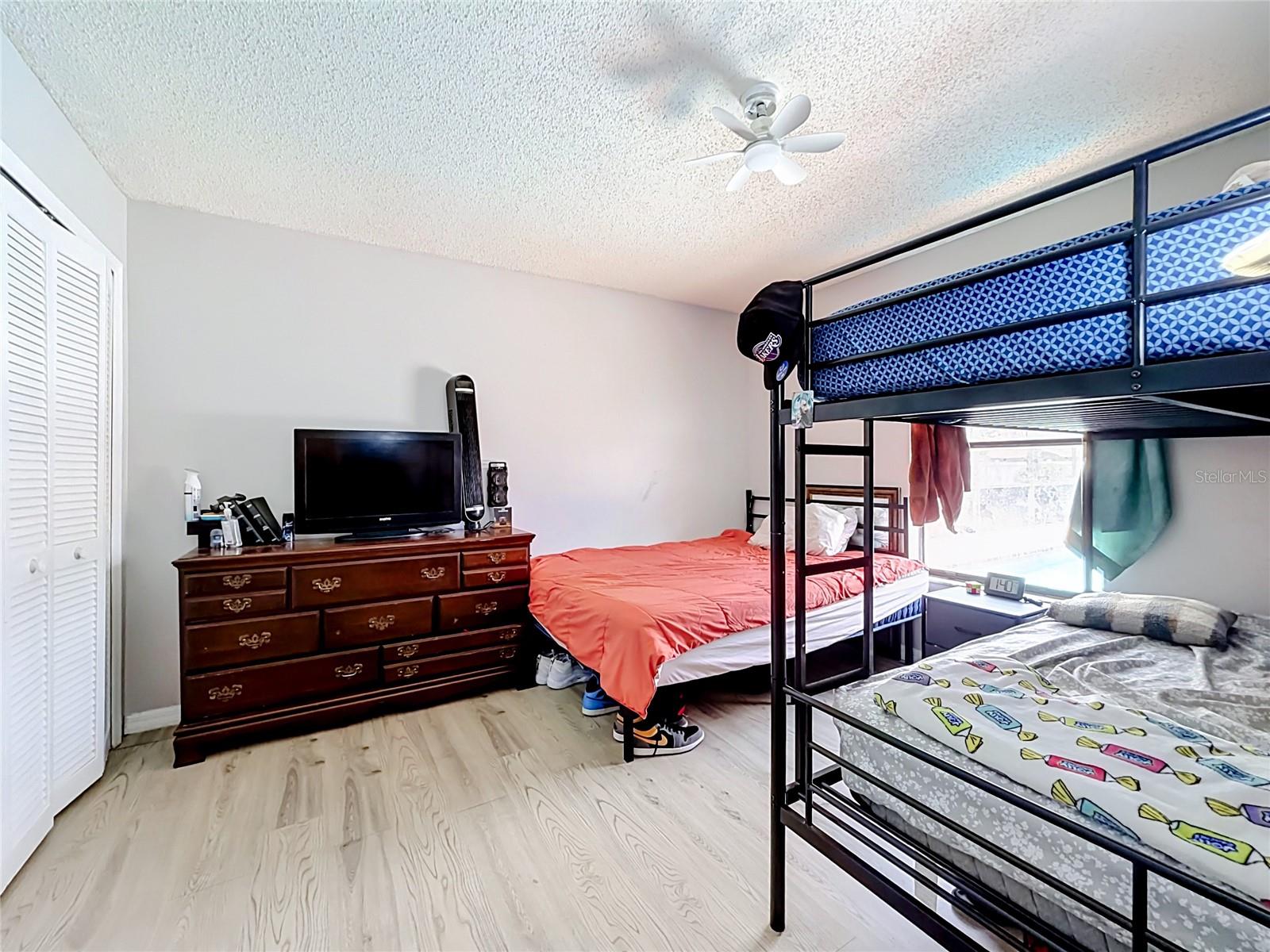 1406 Kingston Way Property Photo 34