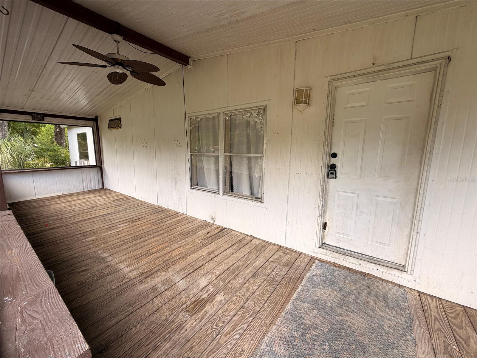 24021 Armadillo Rd Property Photo 3