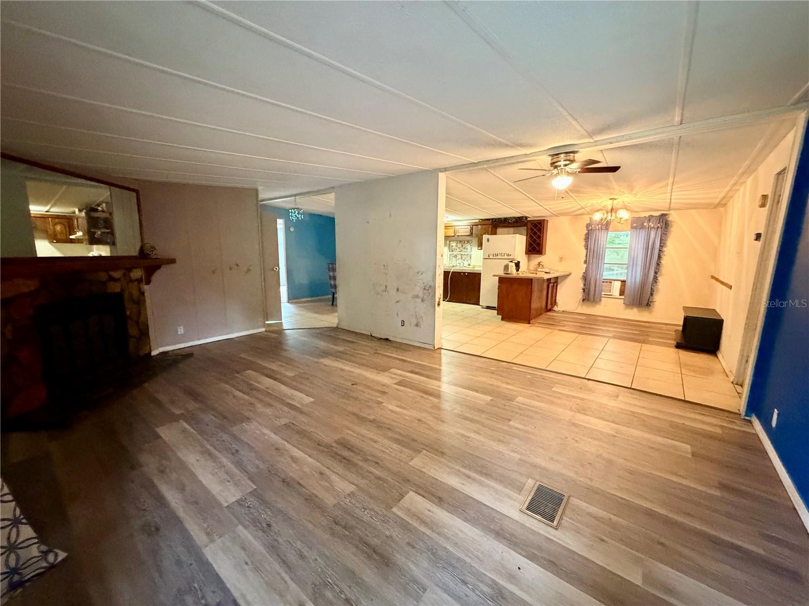 24021 Armadillo Rd Property Photo 7
