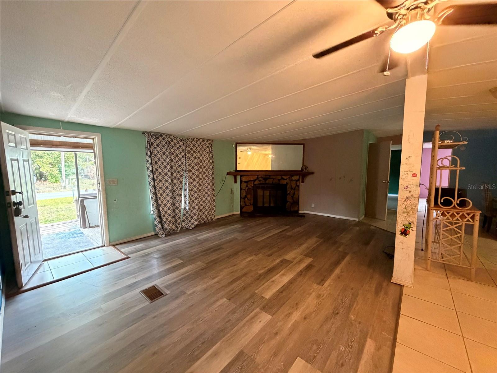 24021 Armadillo Rd Property Photo 8