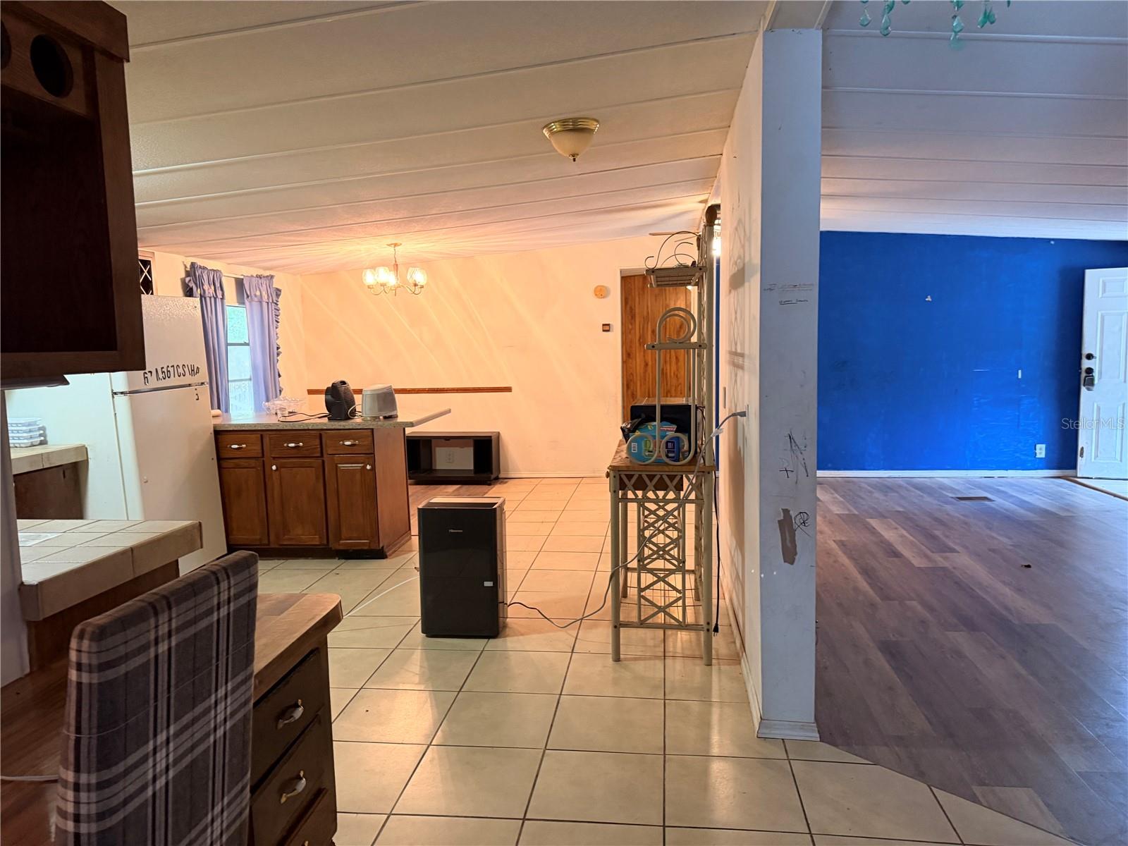 24021 Armadillo Rd Property Photo 13