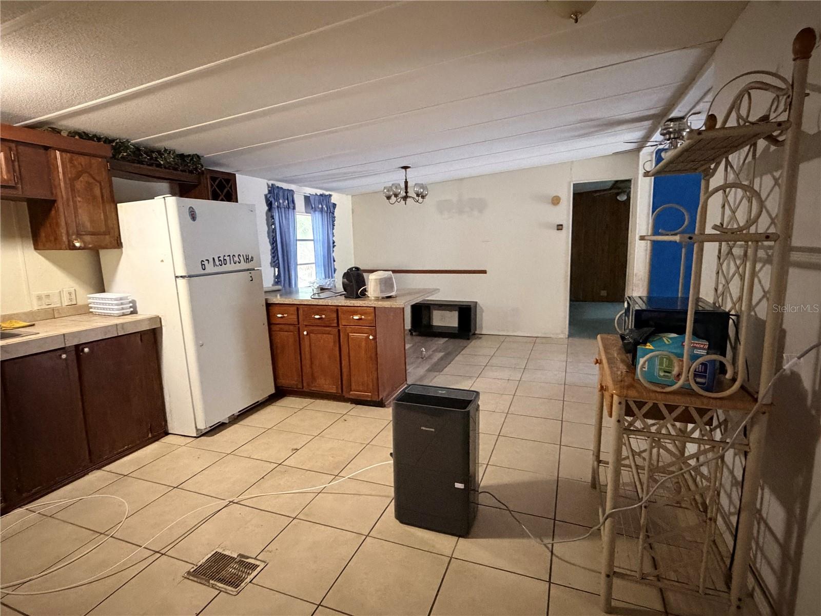 24021 Armadillo Rd Property Photo 14