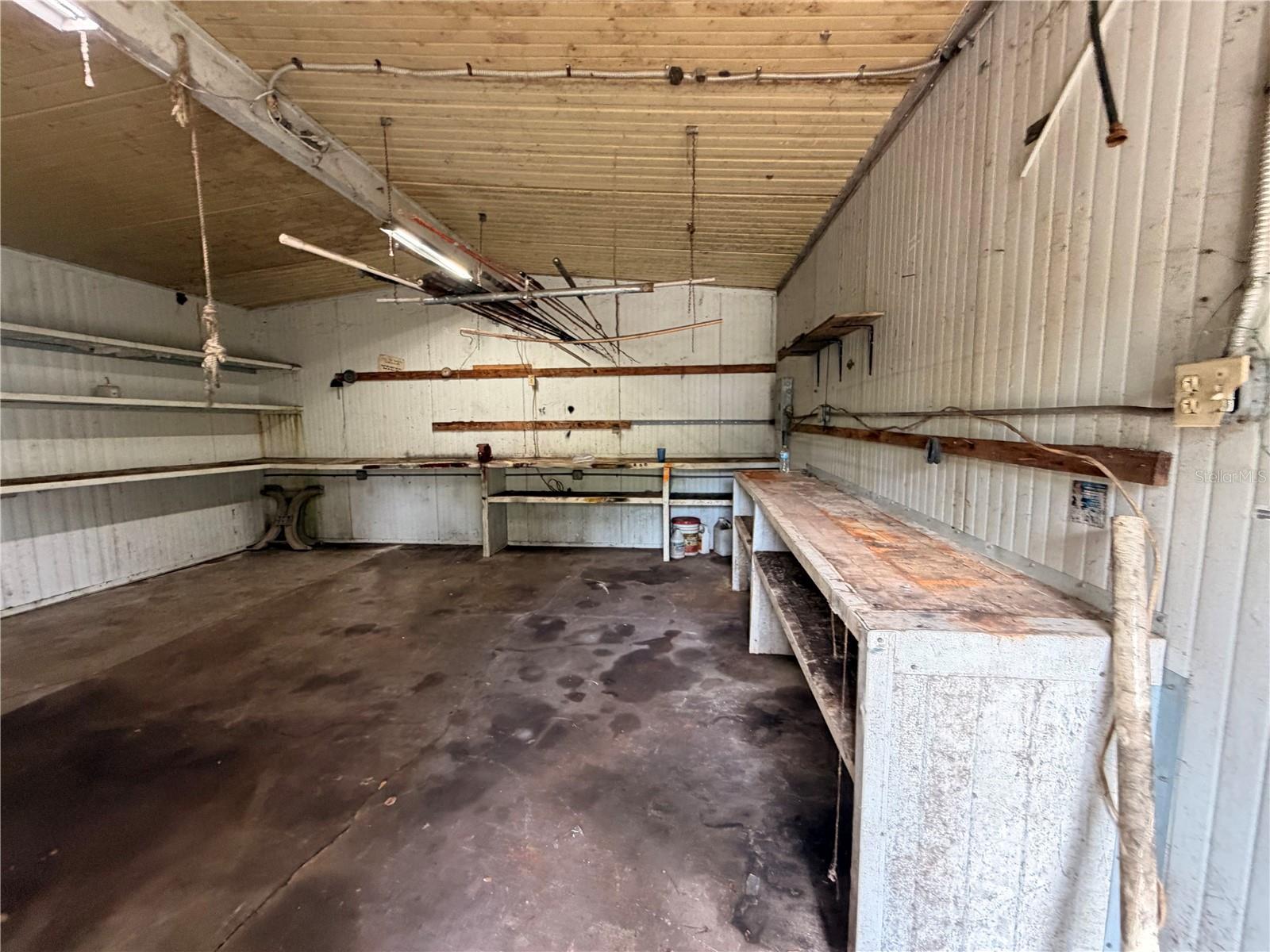 24021 Armadillo Rd Property Photo 35