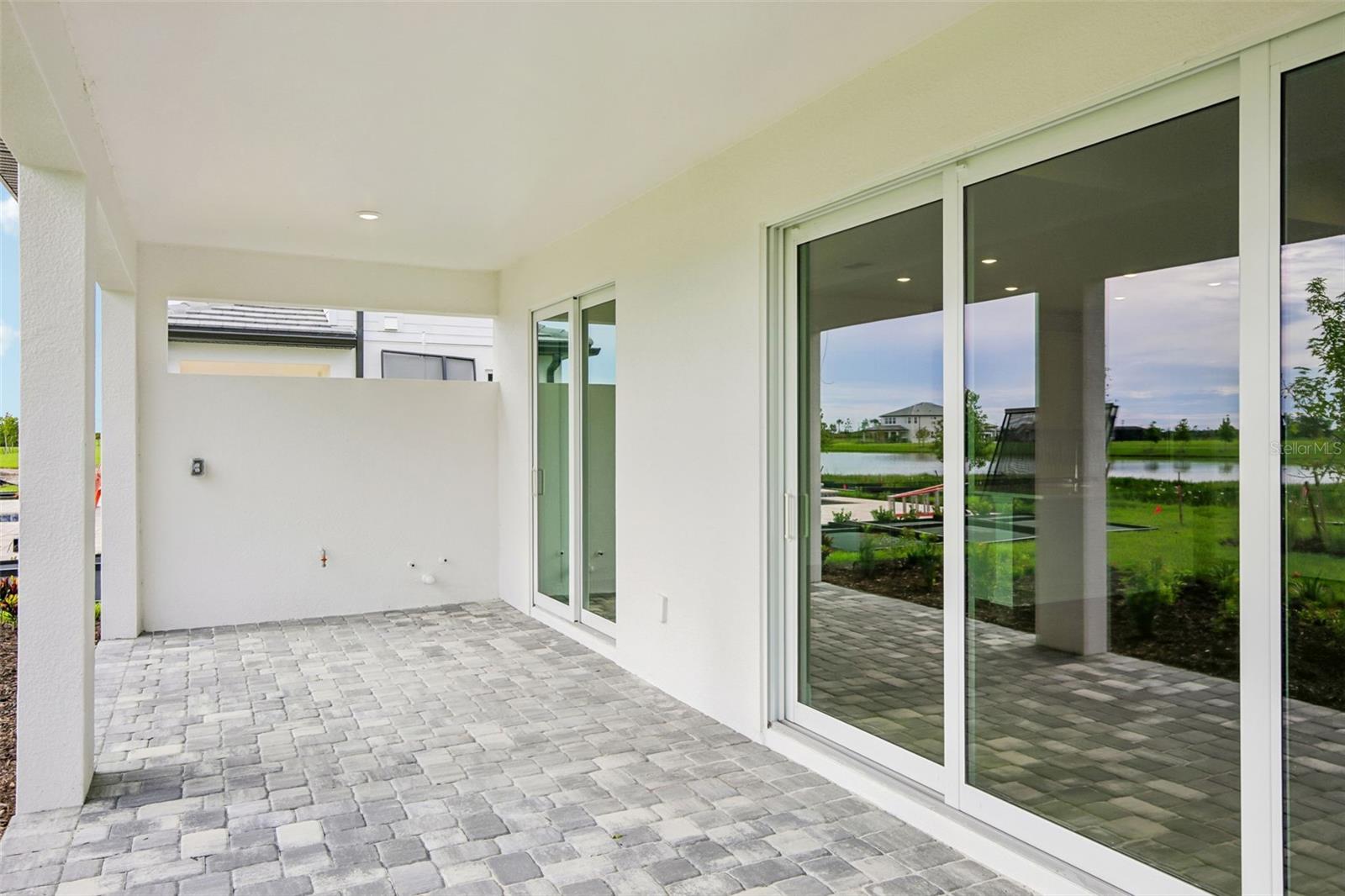 7574 Hawkstone Dr Property Photo 4