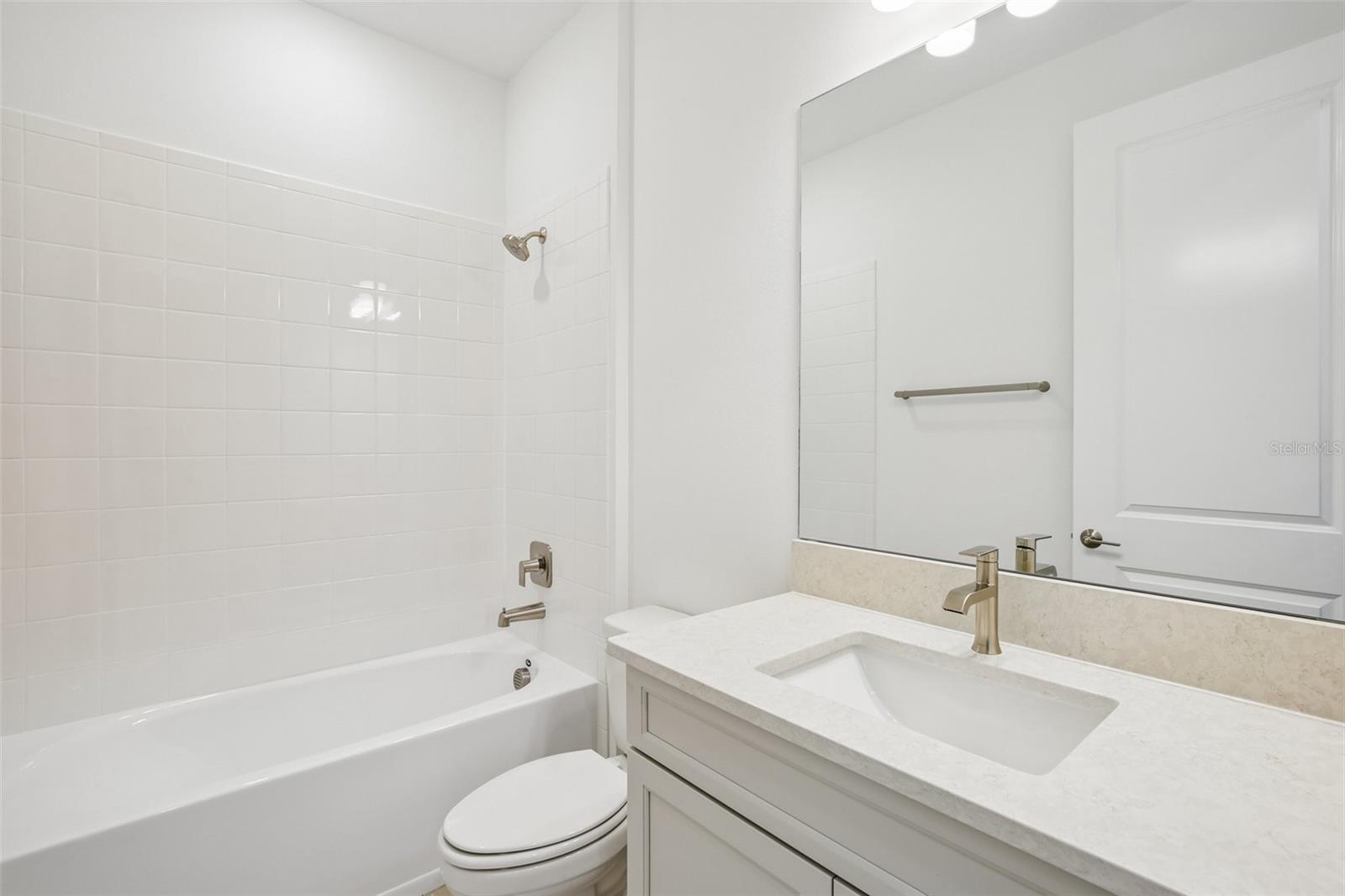 7574 Hawkstone Dr Property Photo 18