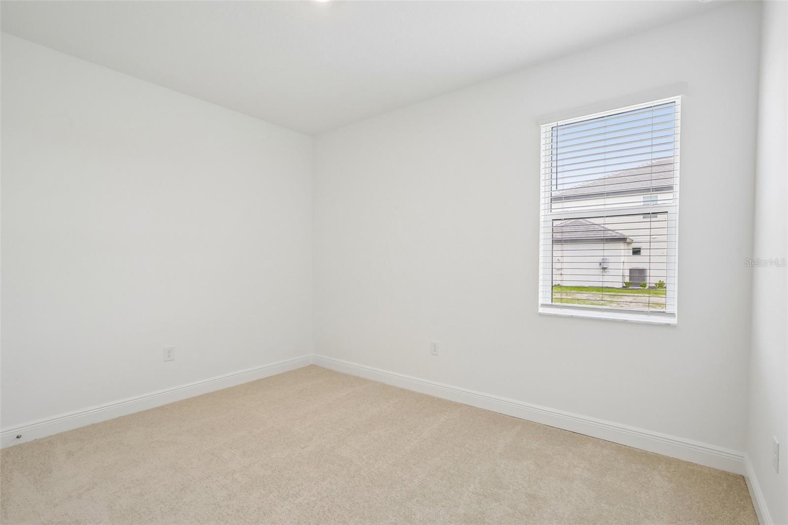 7574 Hawkstone Dr Property Photo 30
