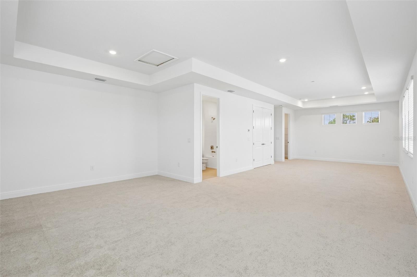 7574 Hawkstone Dr Property Photo 34