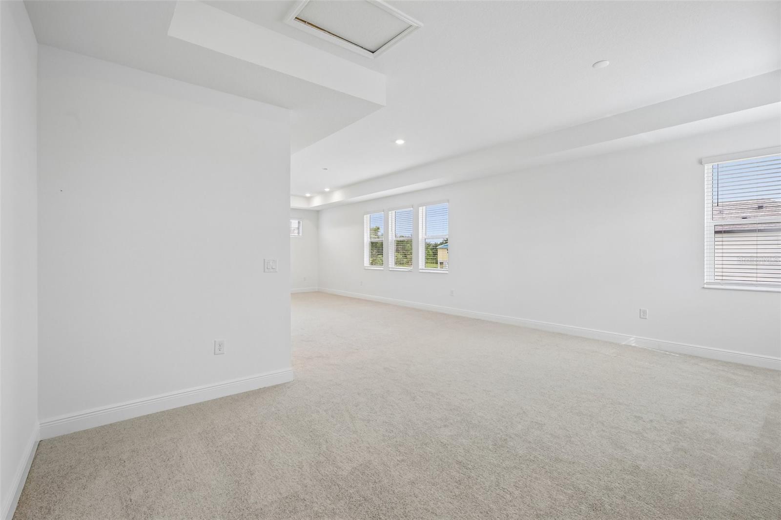 7574 Hawkstone Dr Property Photo 35