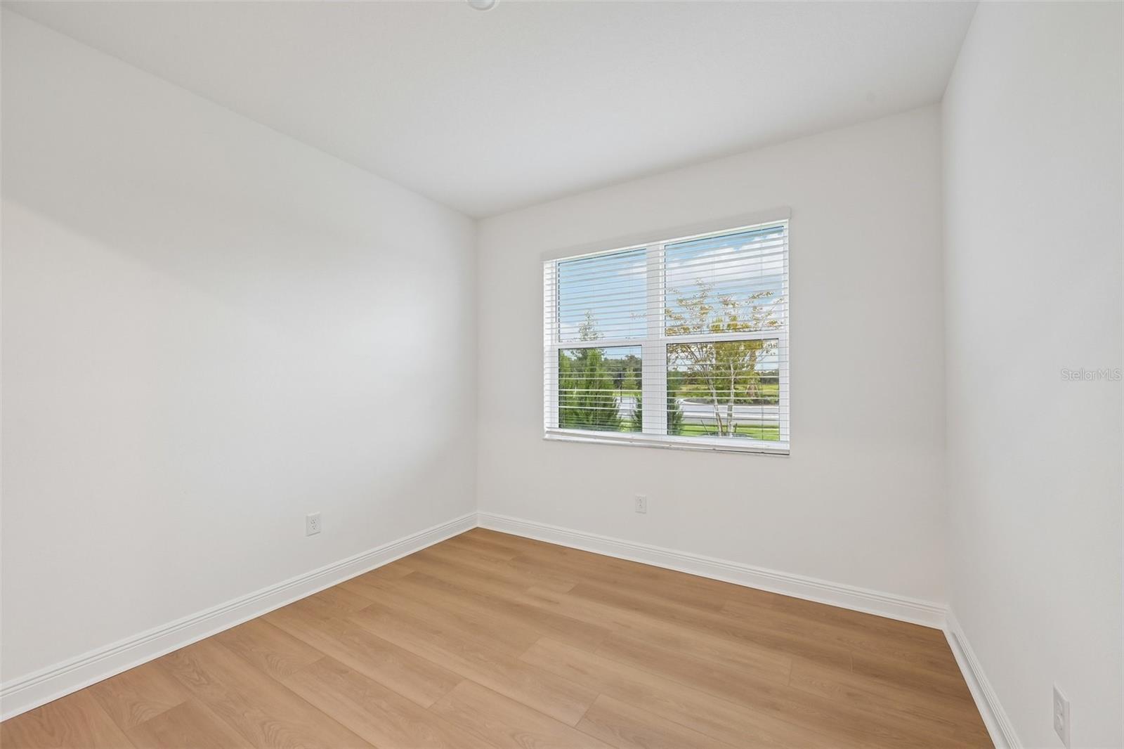 3771 142nd Ter E Property Photo 13