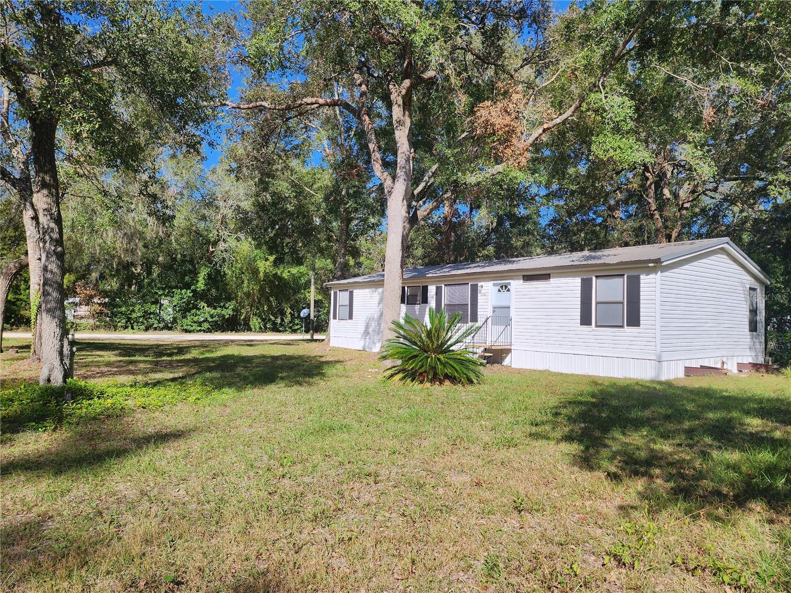 7351 Nw 170th St Property Photo 1