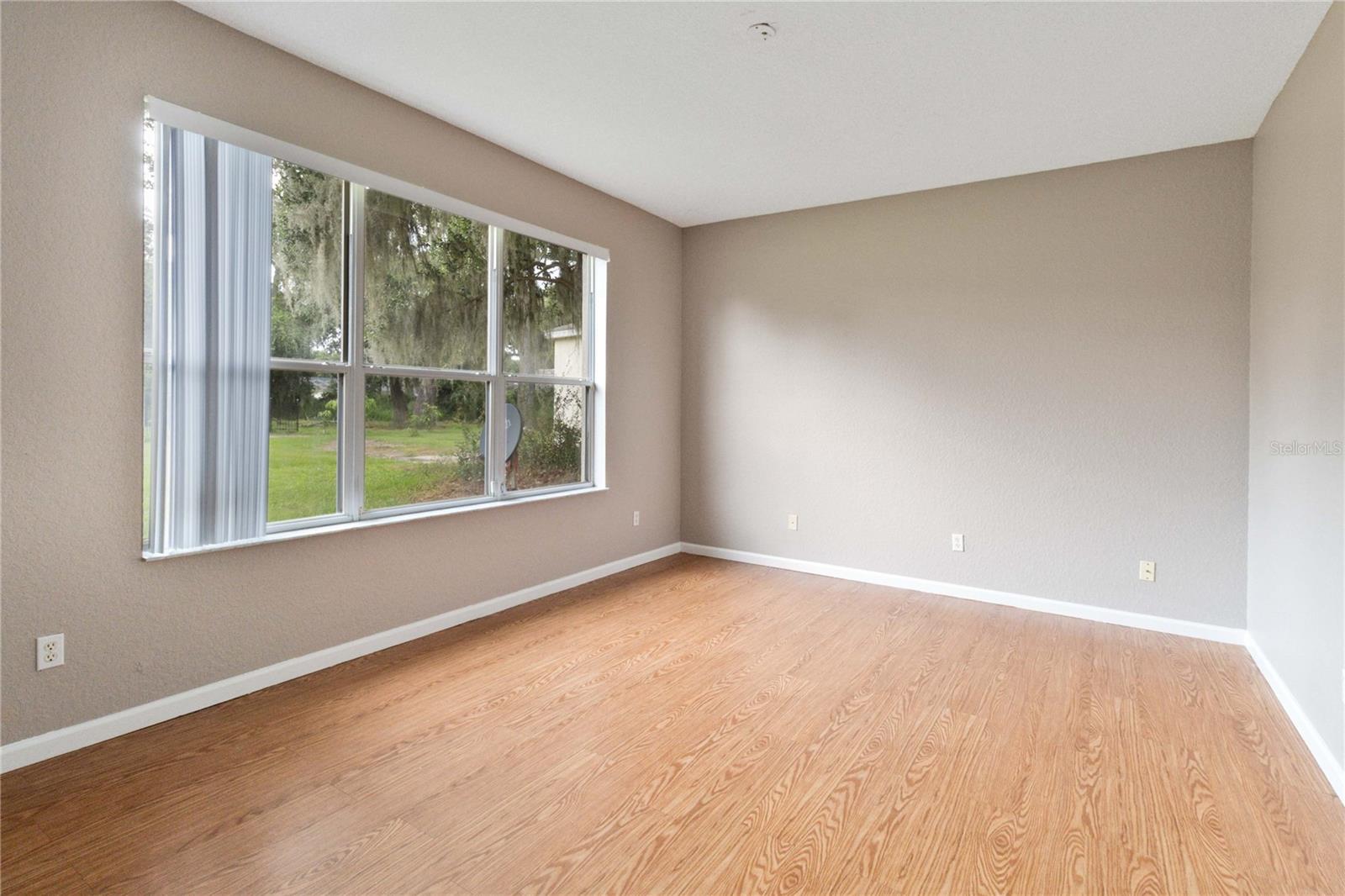 2173 Granger Ave Property Photo 12