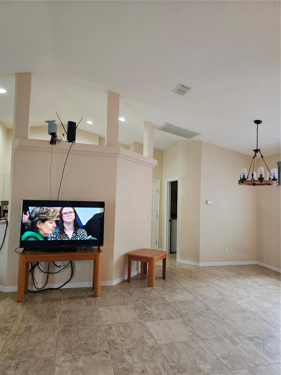 5280 Sw 88th Pl Property Photo 8