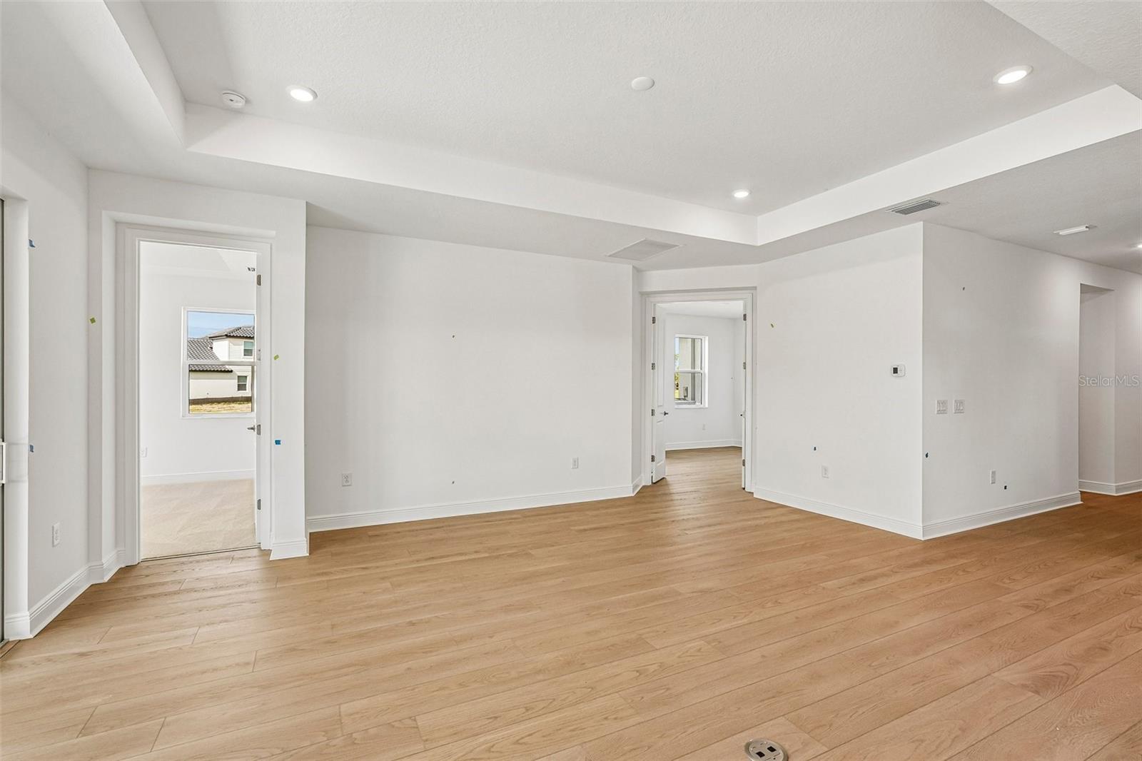 9706 Crystal Isles Cir Property Photo 11