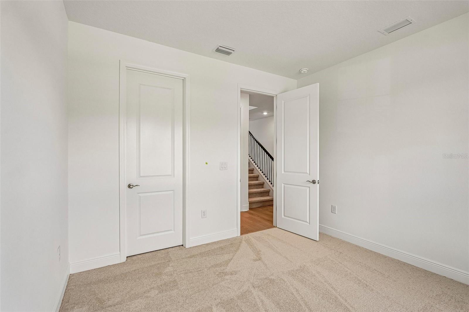 9706 Crystal Isles Cir Property Photo 13