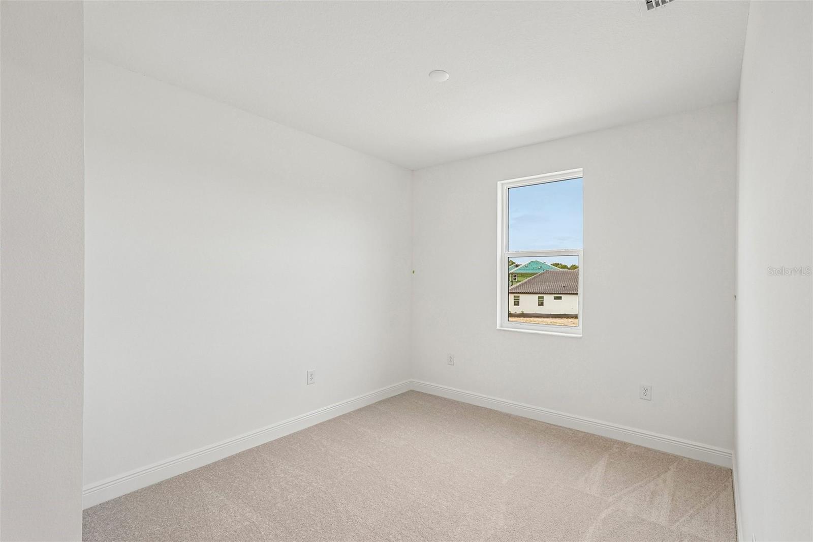 9706 Crystal Isles Cir Property Photo 26