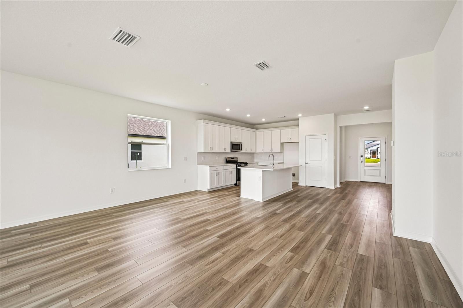 8721 Canard Cv Property Photo 9