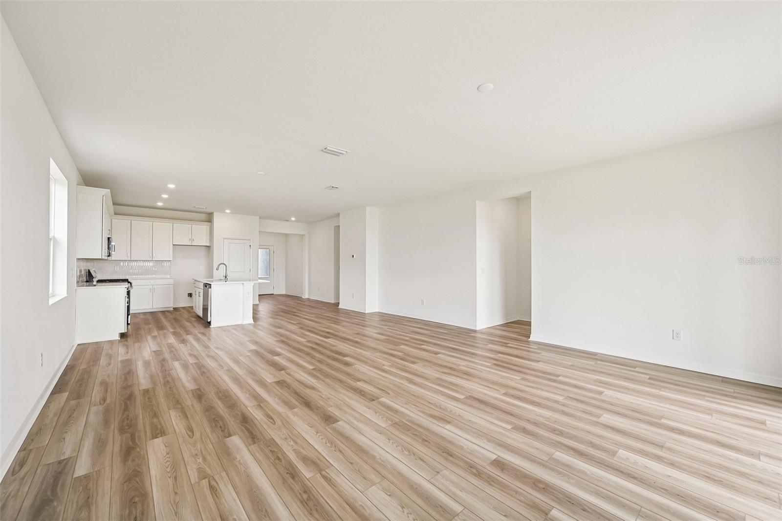 8721 Canard Cv Property Photo 13