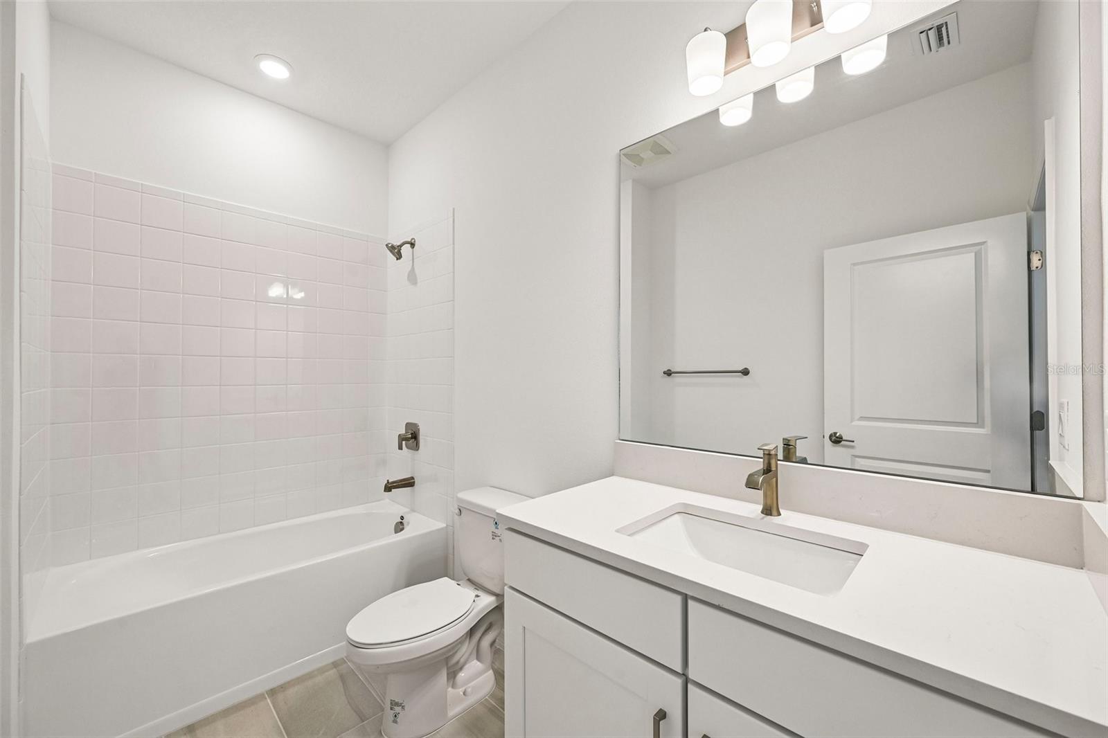 8721 Canard Cv Property Photo 18