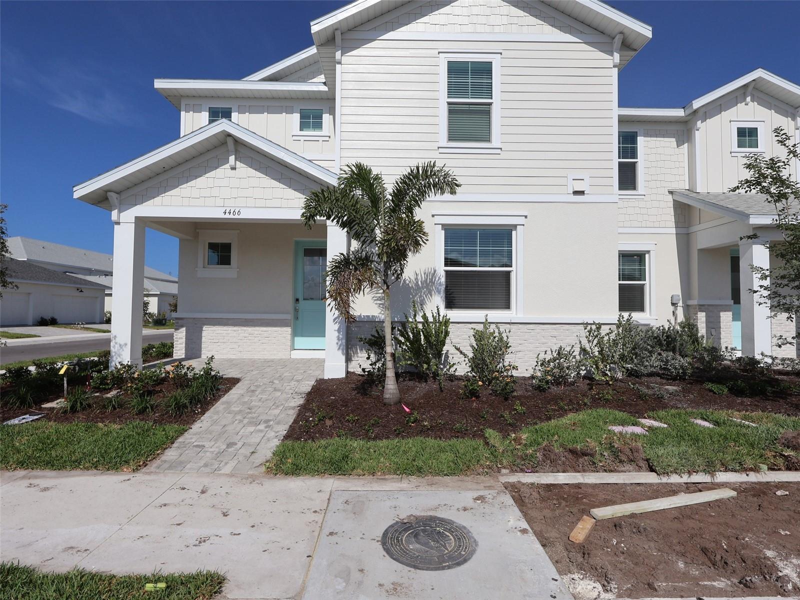 4466 SUNSET GARDEN ST Property Photo 1