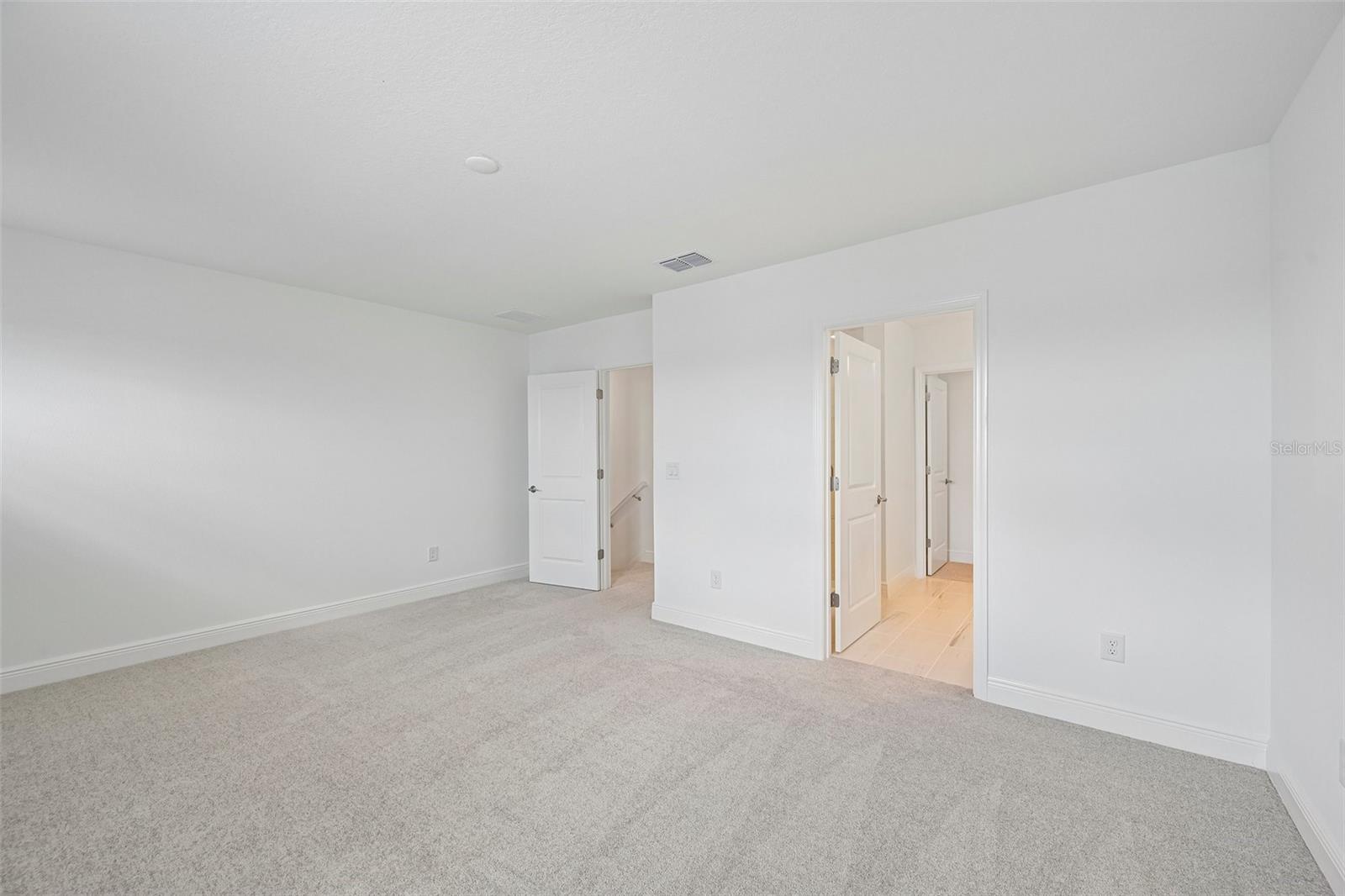 4458 Sunset Garden St Property Photo 14