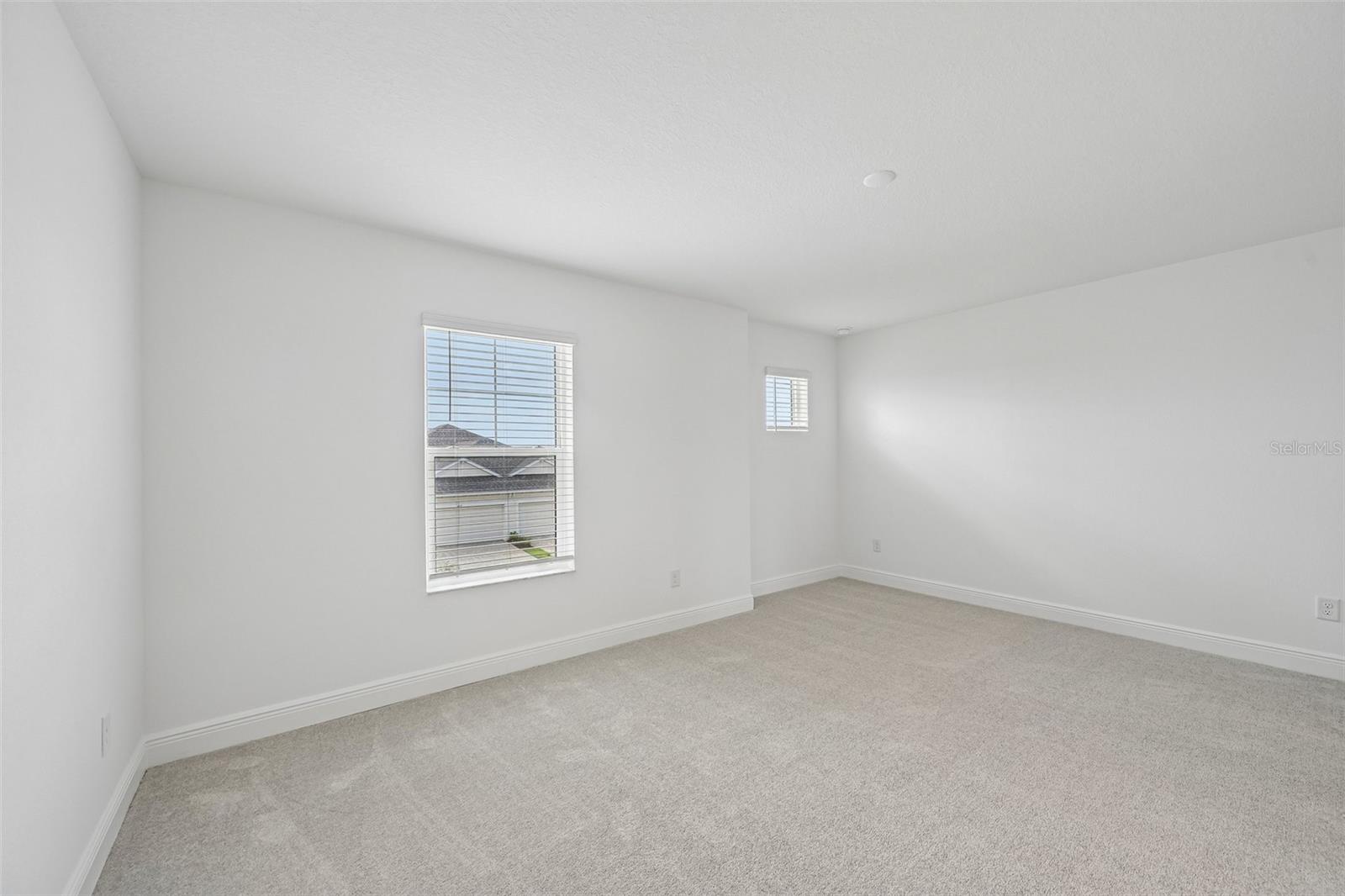 4458 Sunset Garden St Property Photo 15
