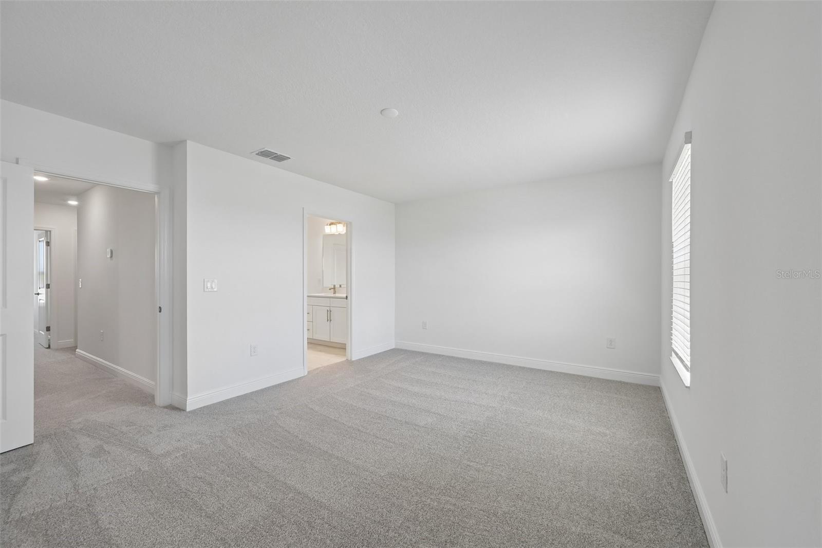 4442 Sunset Garden St Property Photo 15