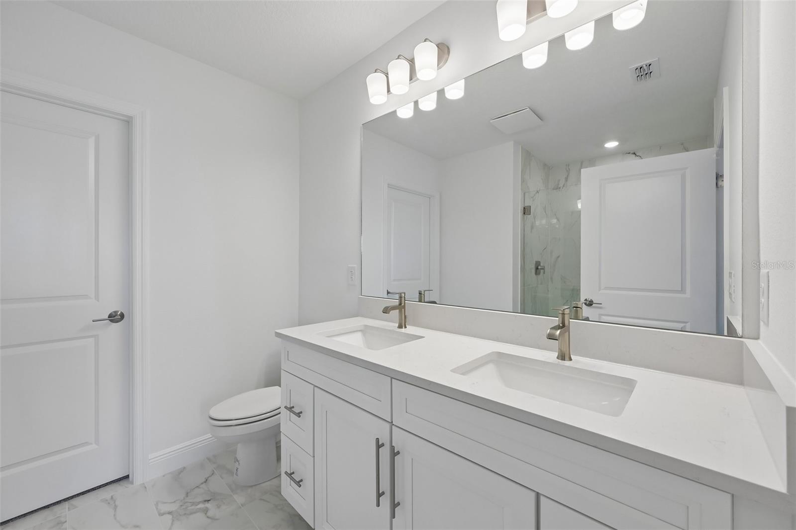 4442 Sunset Garden St Property Photo 17