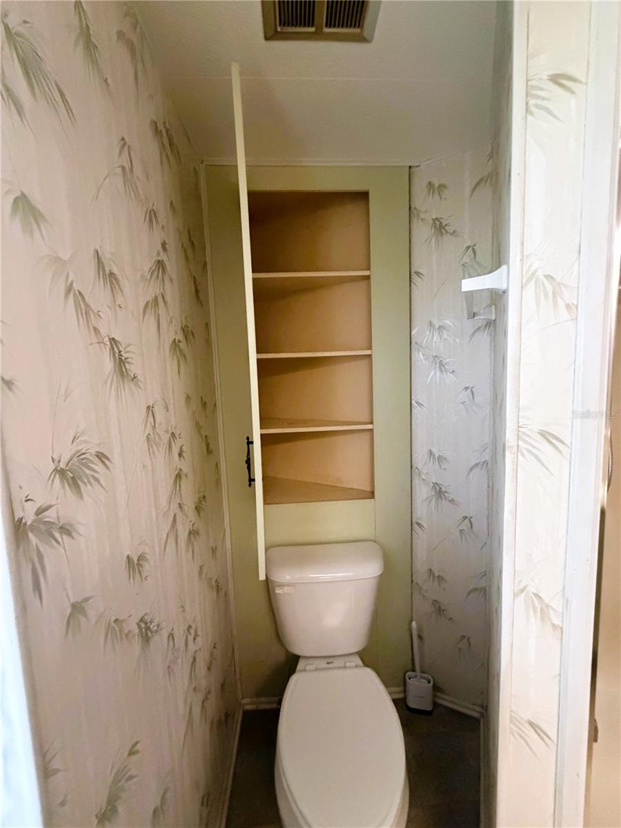 101 Marigold St Property Photo 33