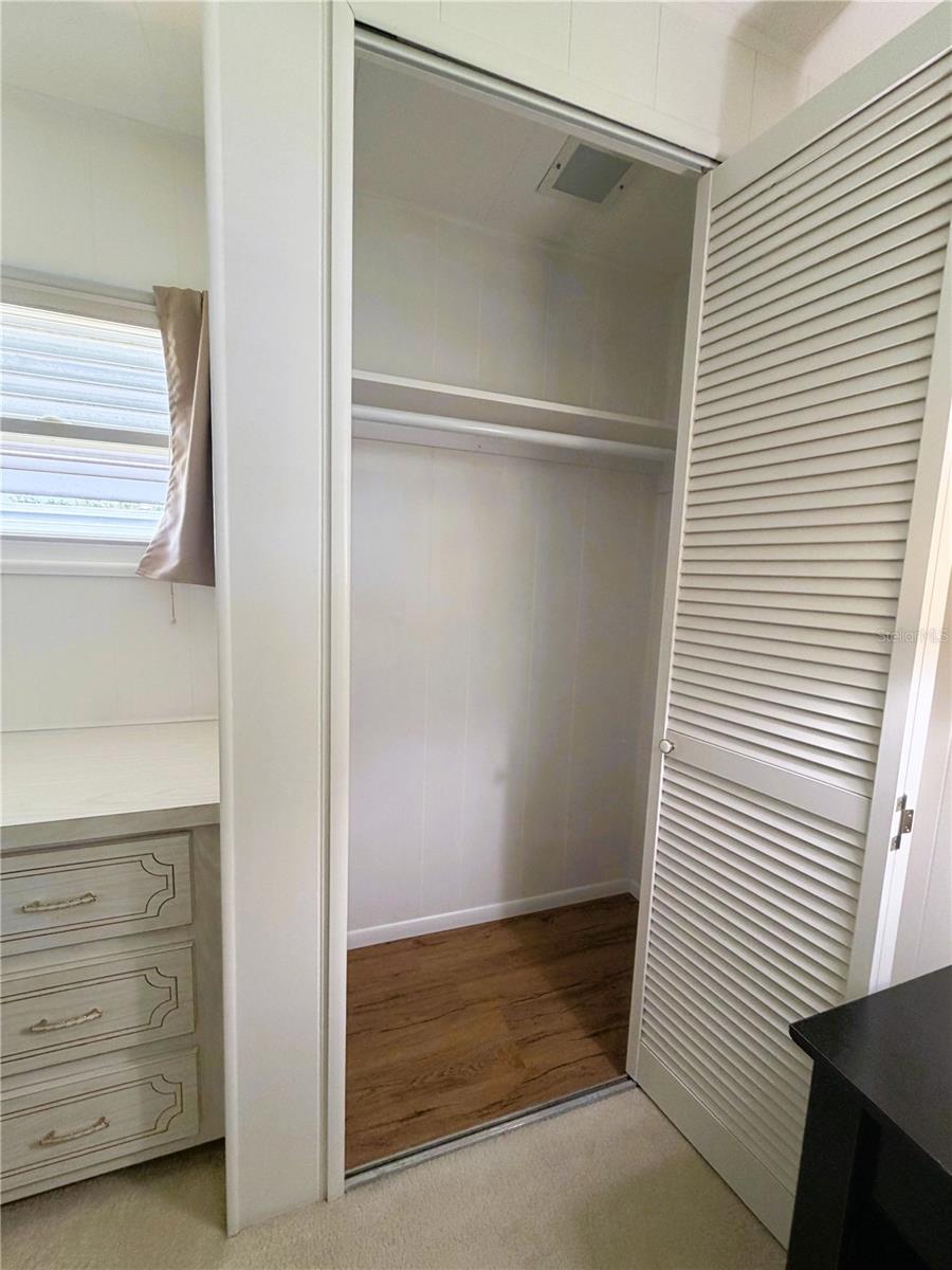101 Marigold St Property Photo 42