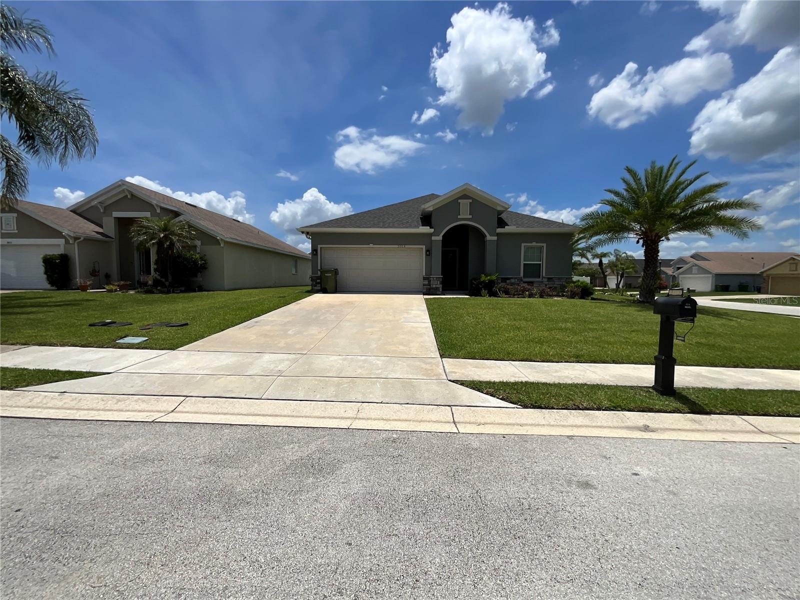 3014 BUCKEYE POINTE DR Property Photo 1