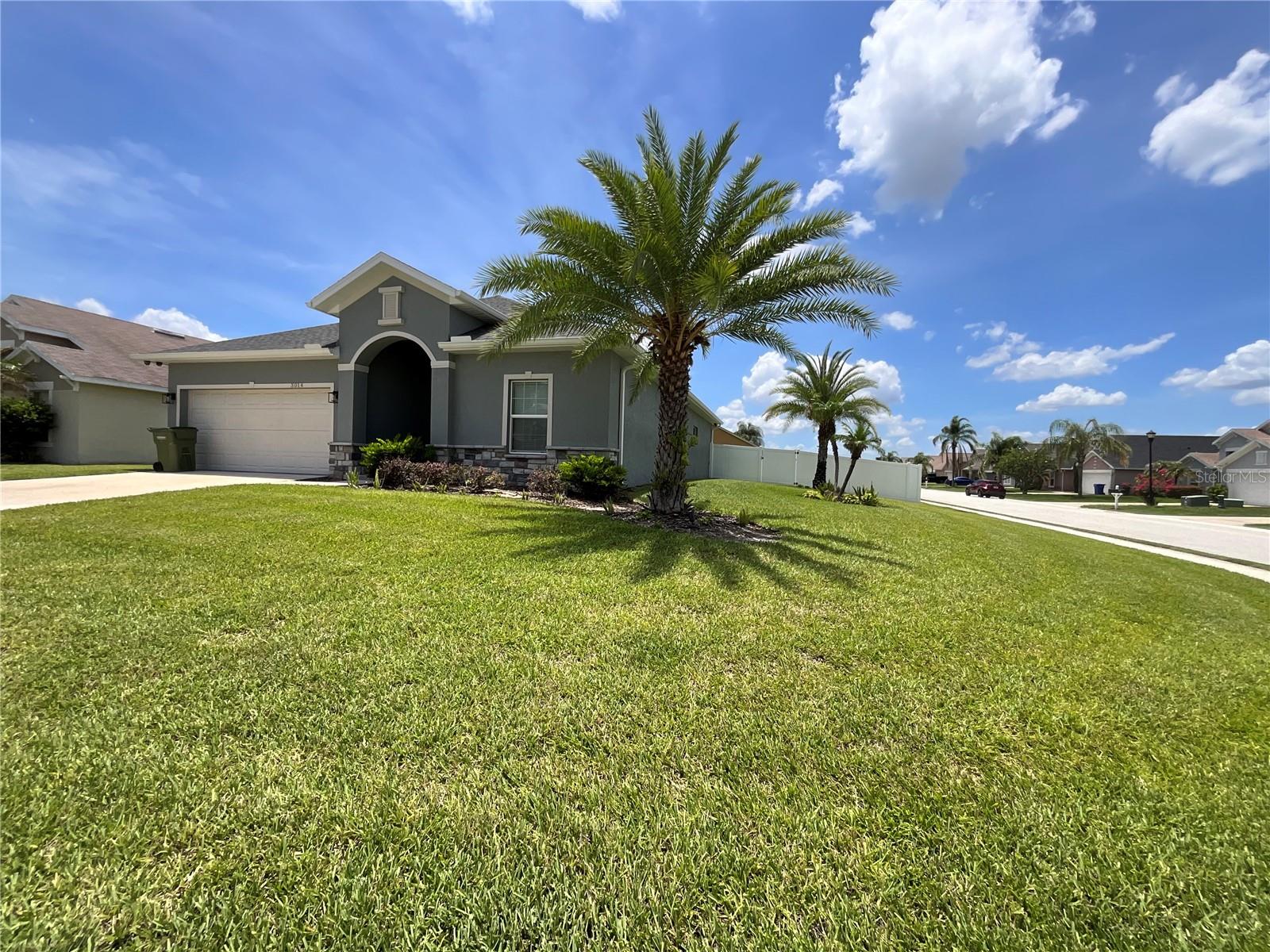 3014 Buckeye Pointe Dr Property Photo 2