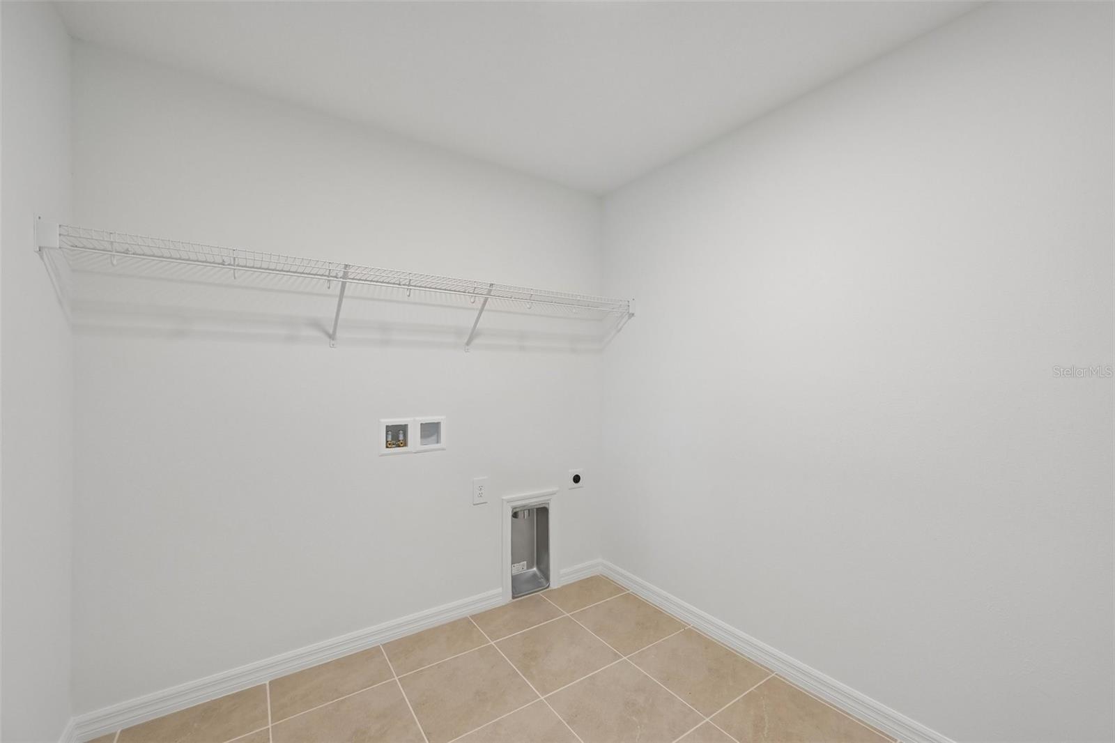 4508 Outhaul Run Property Photo 23