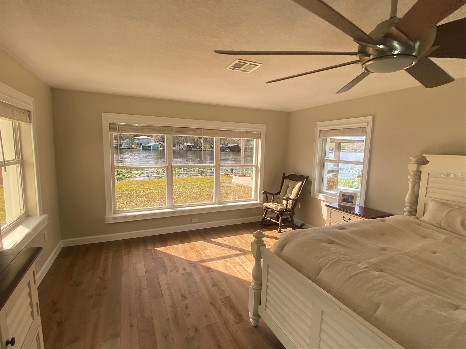 1645 Spring Garden Dr Property Photo 16