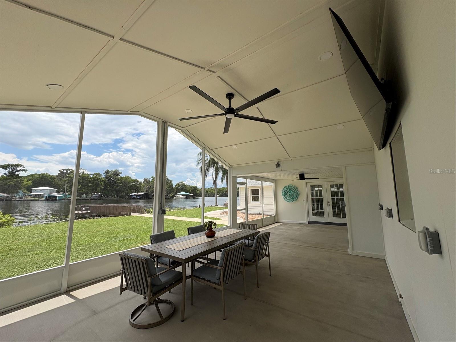 1645 Spring Garden Dr Property Photo 39