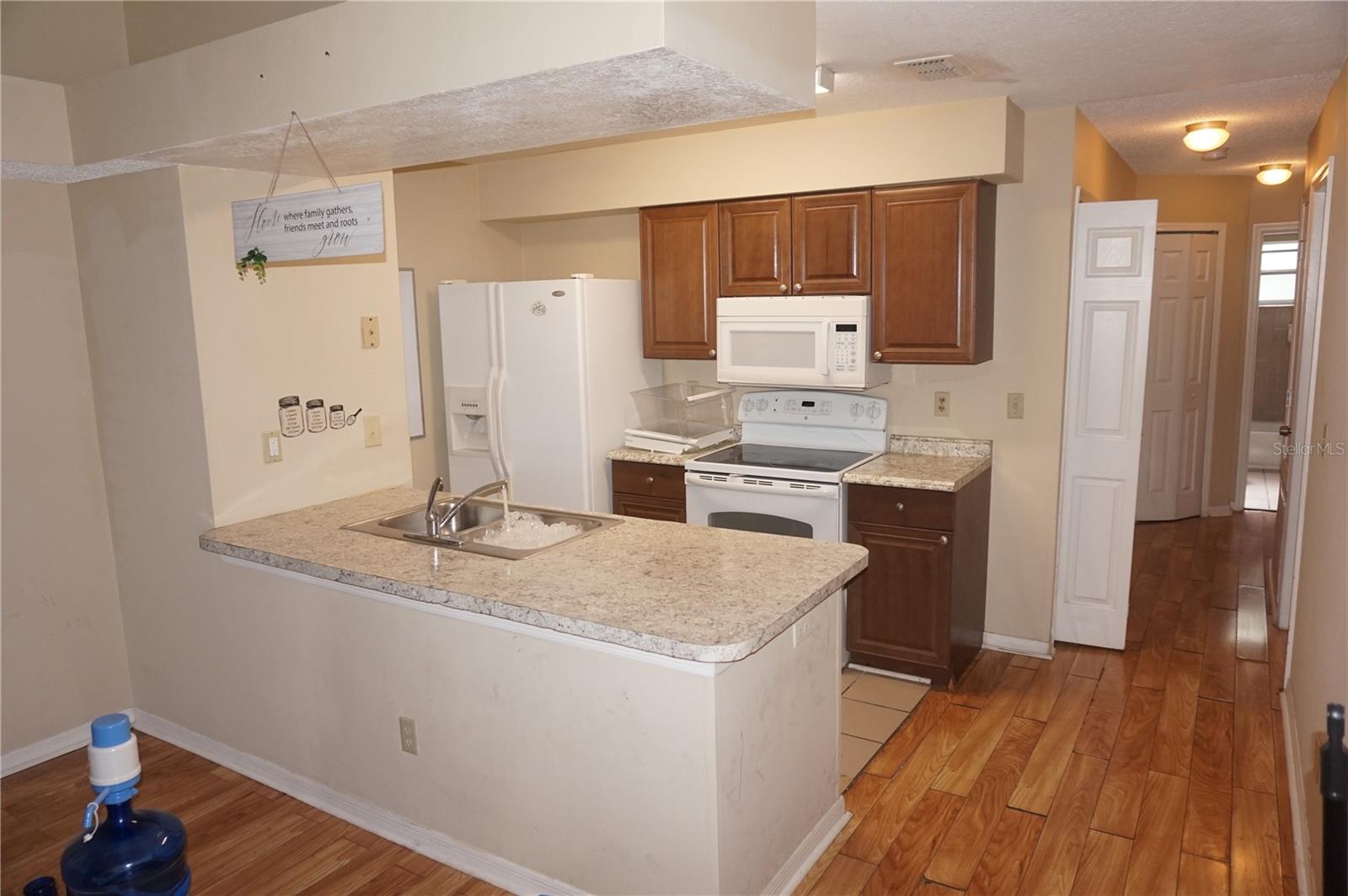2749 N Poinciana Blvd #24 Property Photo 8