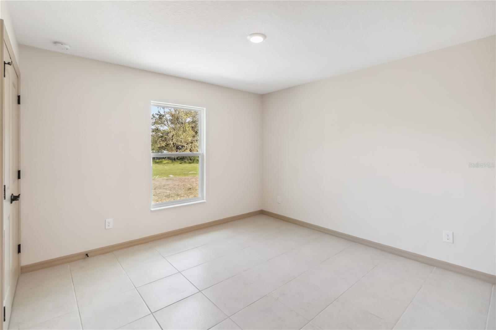 4255 Tucker Ave Property Photo 13