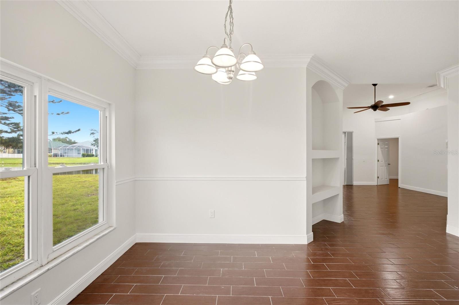 12347 Hollybush Ter Property Photo 10