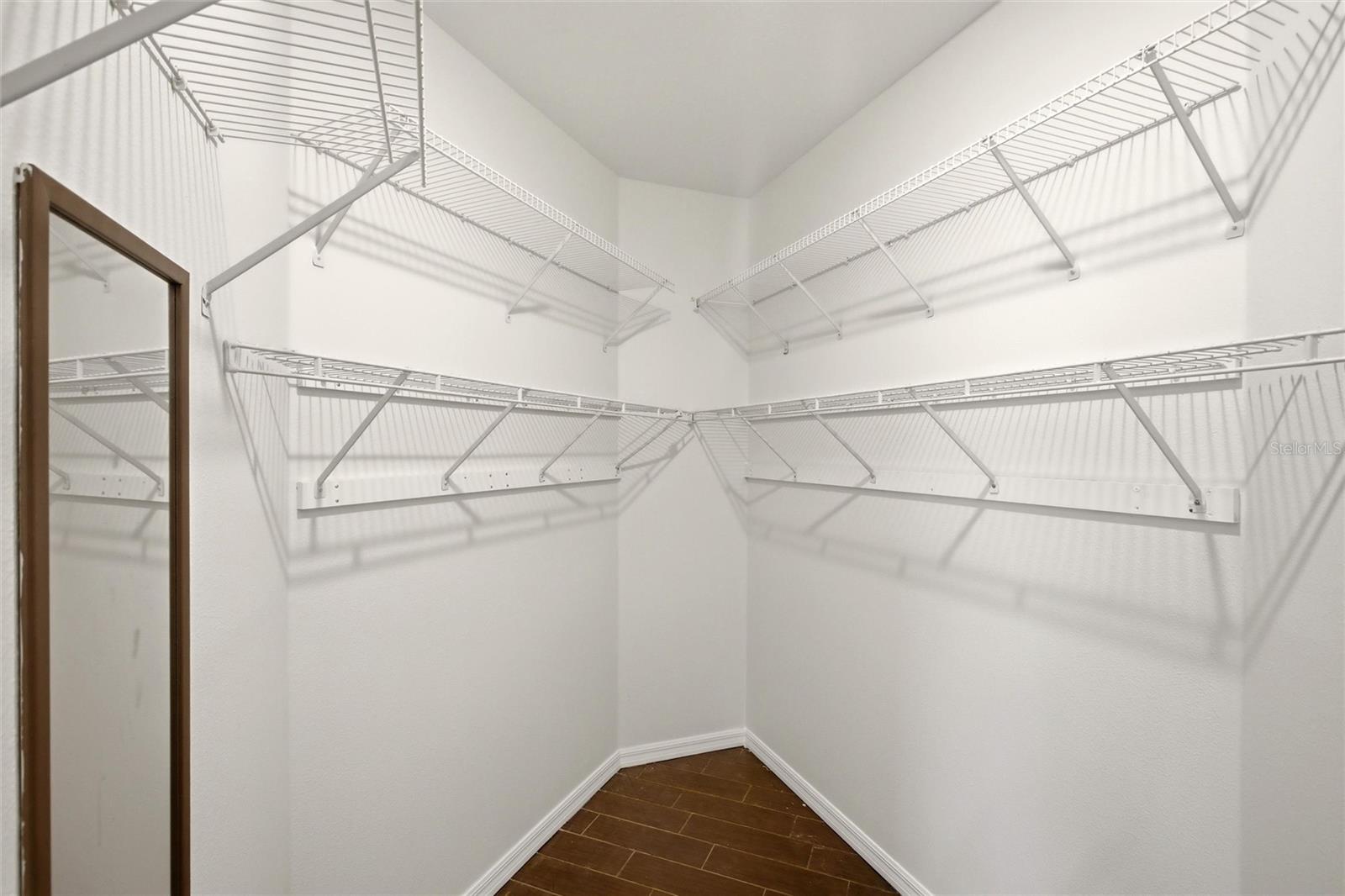 12347 Hollybush Ter Property Photo 19