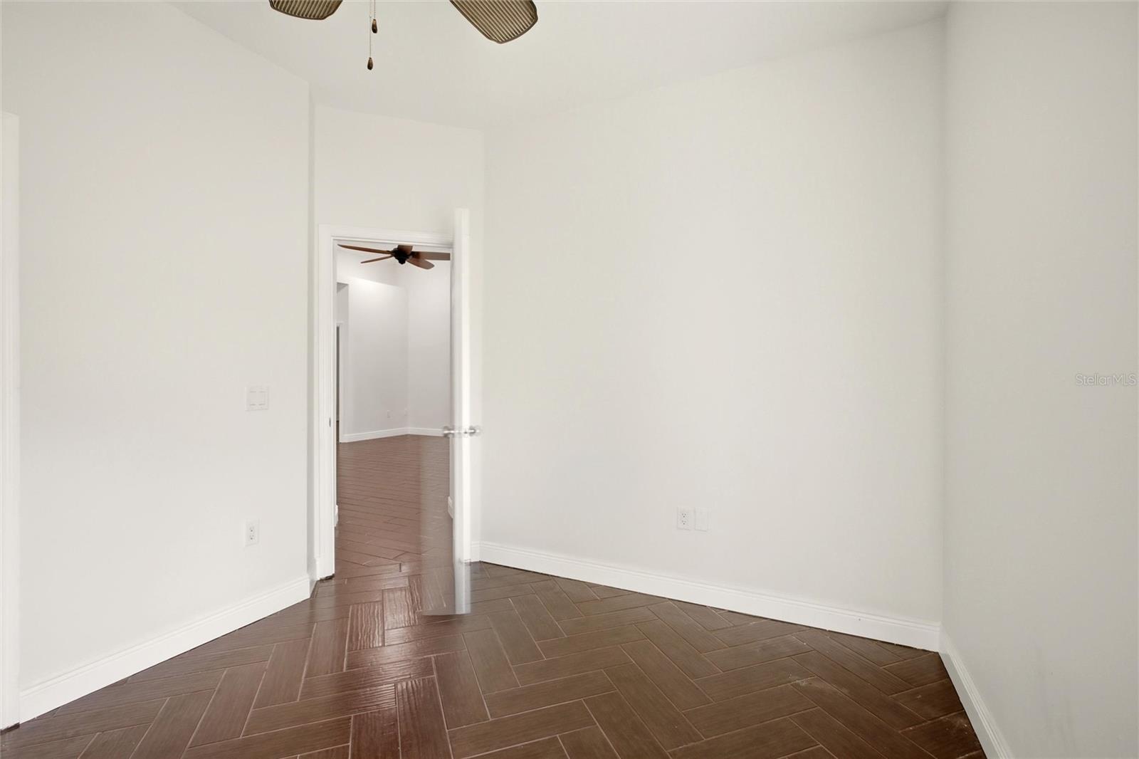 12347 Hollybush Ter Property Photo 30