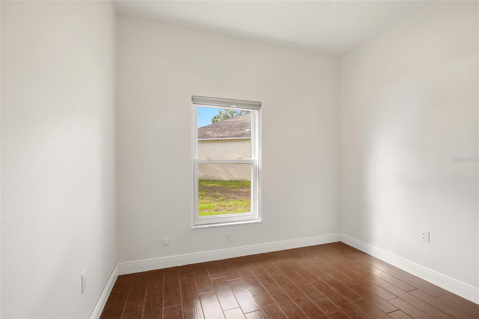 12347 Hollybush Ter Property Photo 32