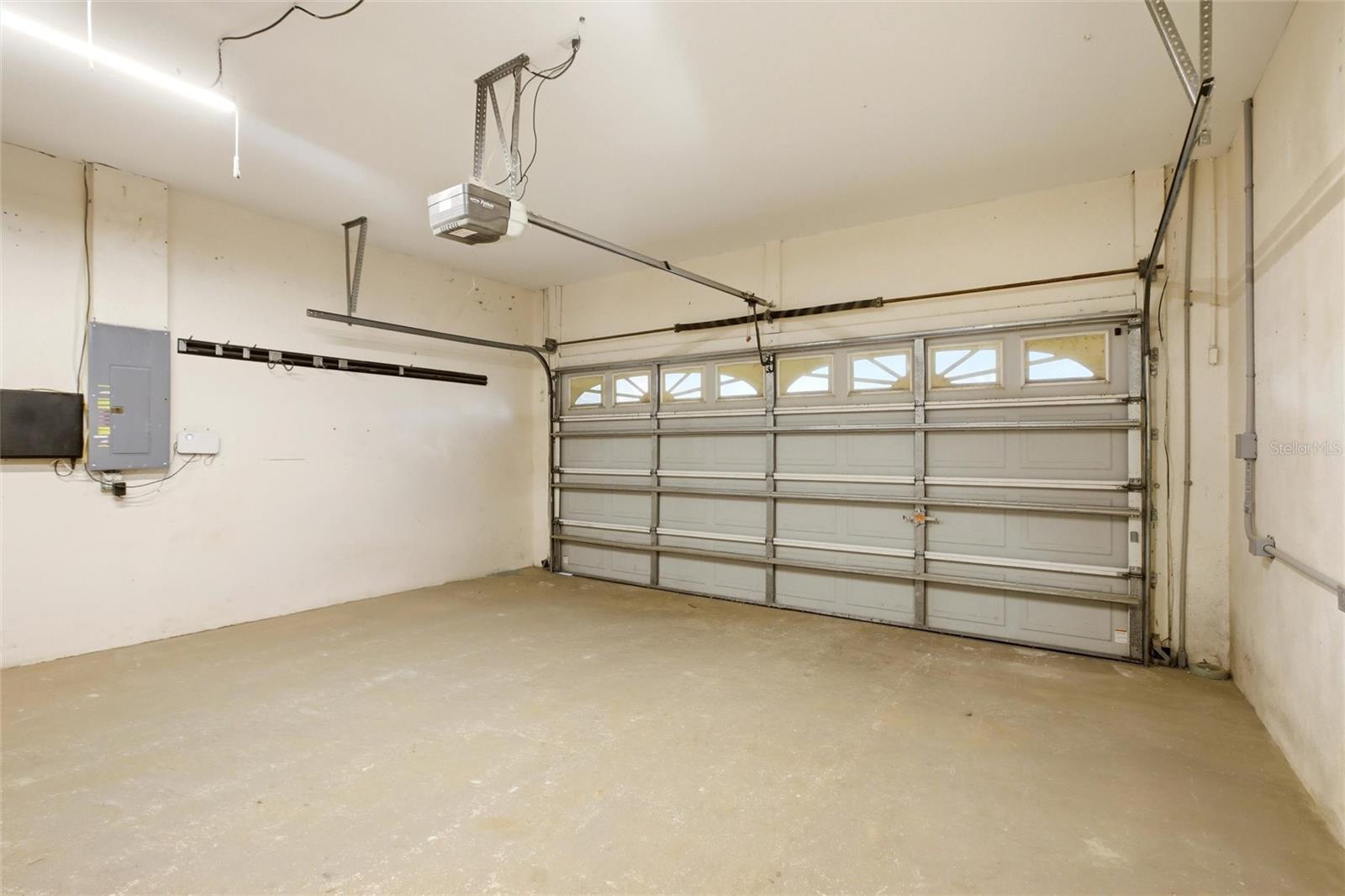 12347 Hollybush Ter Property Photo 35